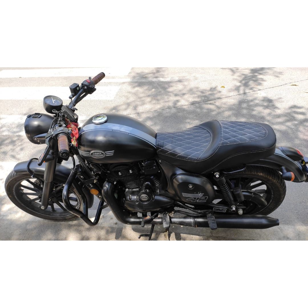 European Dual Quilted Seats for Jawa 42, 42 2.1 & Classic 300