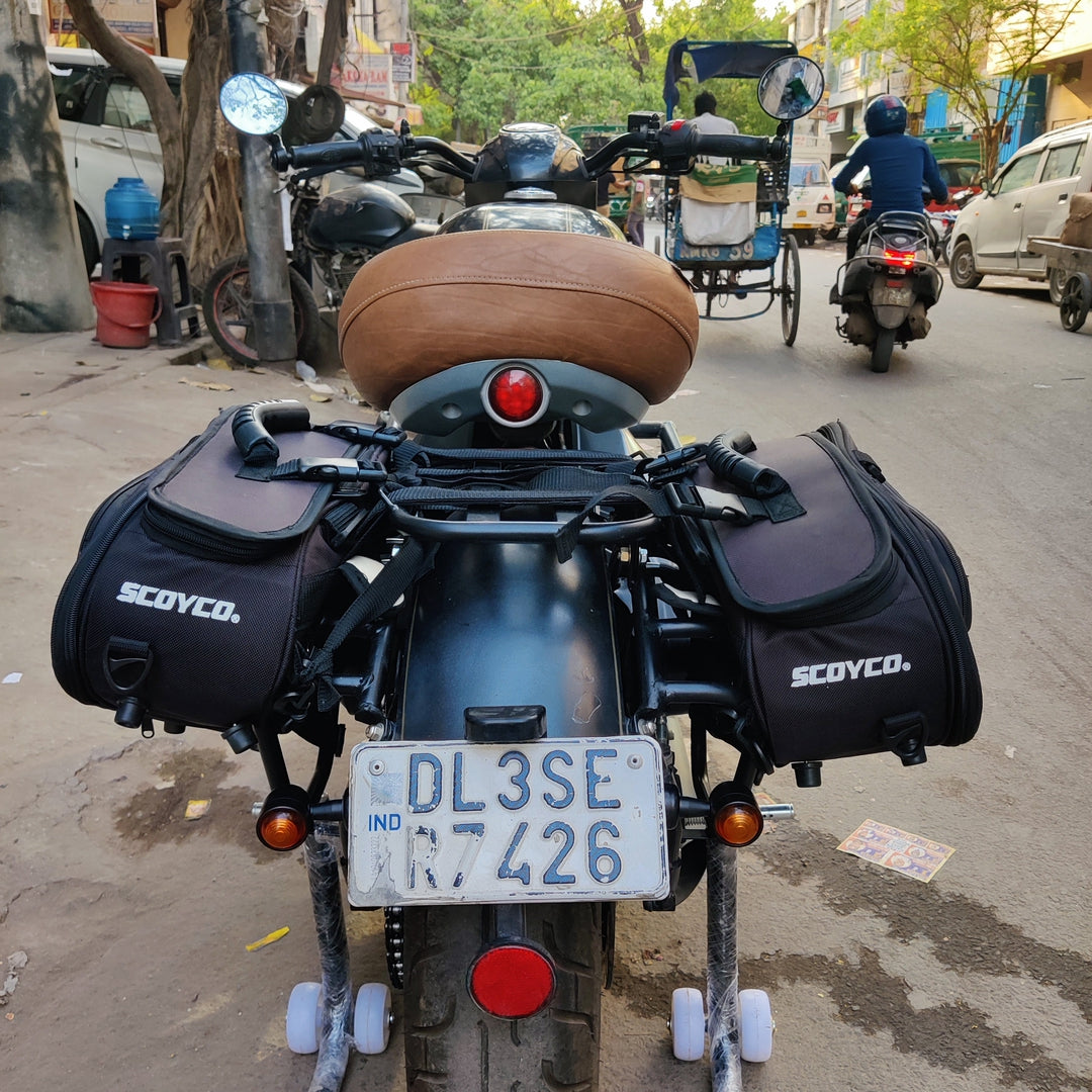Carrier & Saddle Bags for Jawa Perak, Jawa 42 Bobber – Heavy-Duty Storage