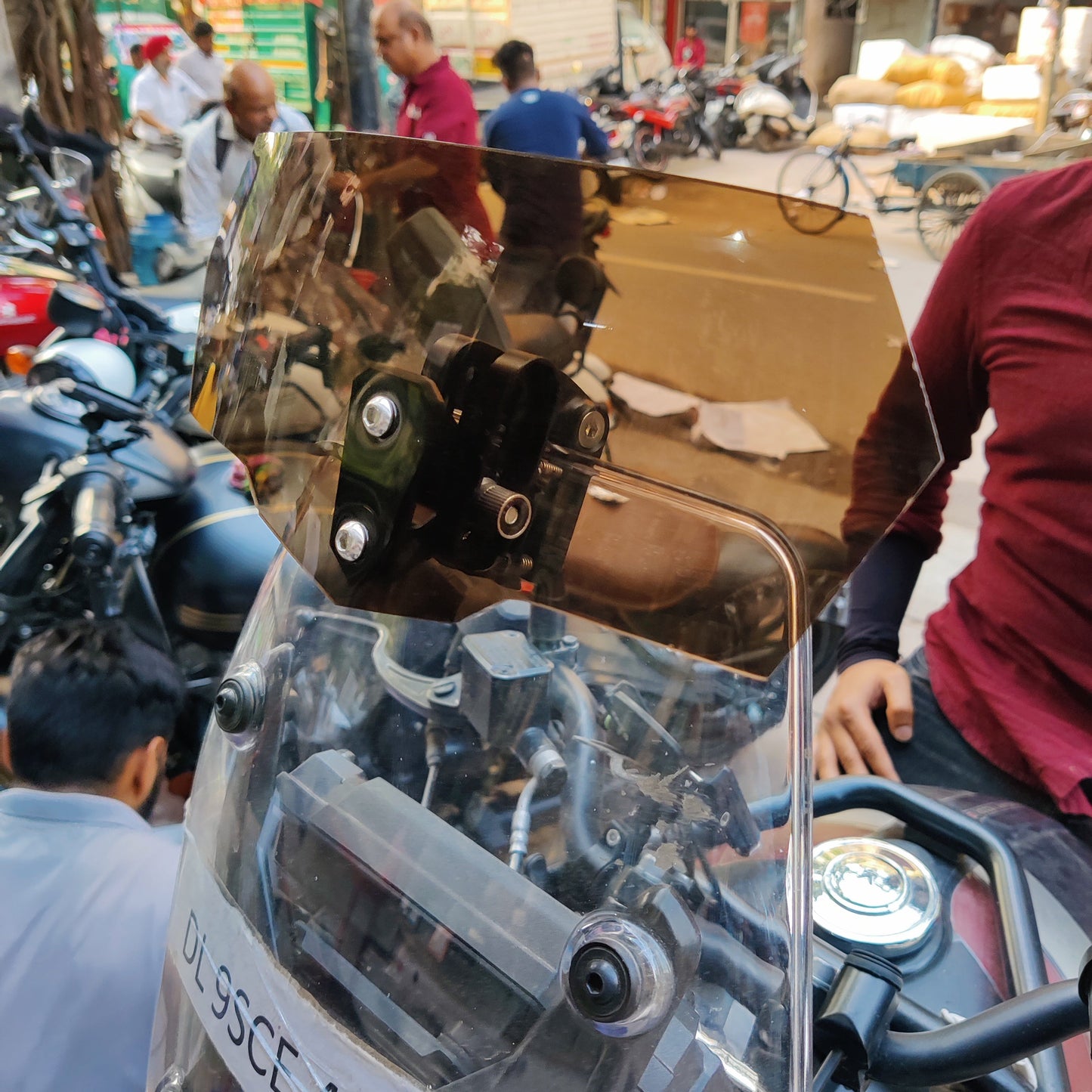 Extendable Visor for All Motorcycles