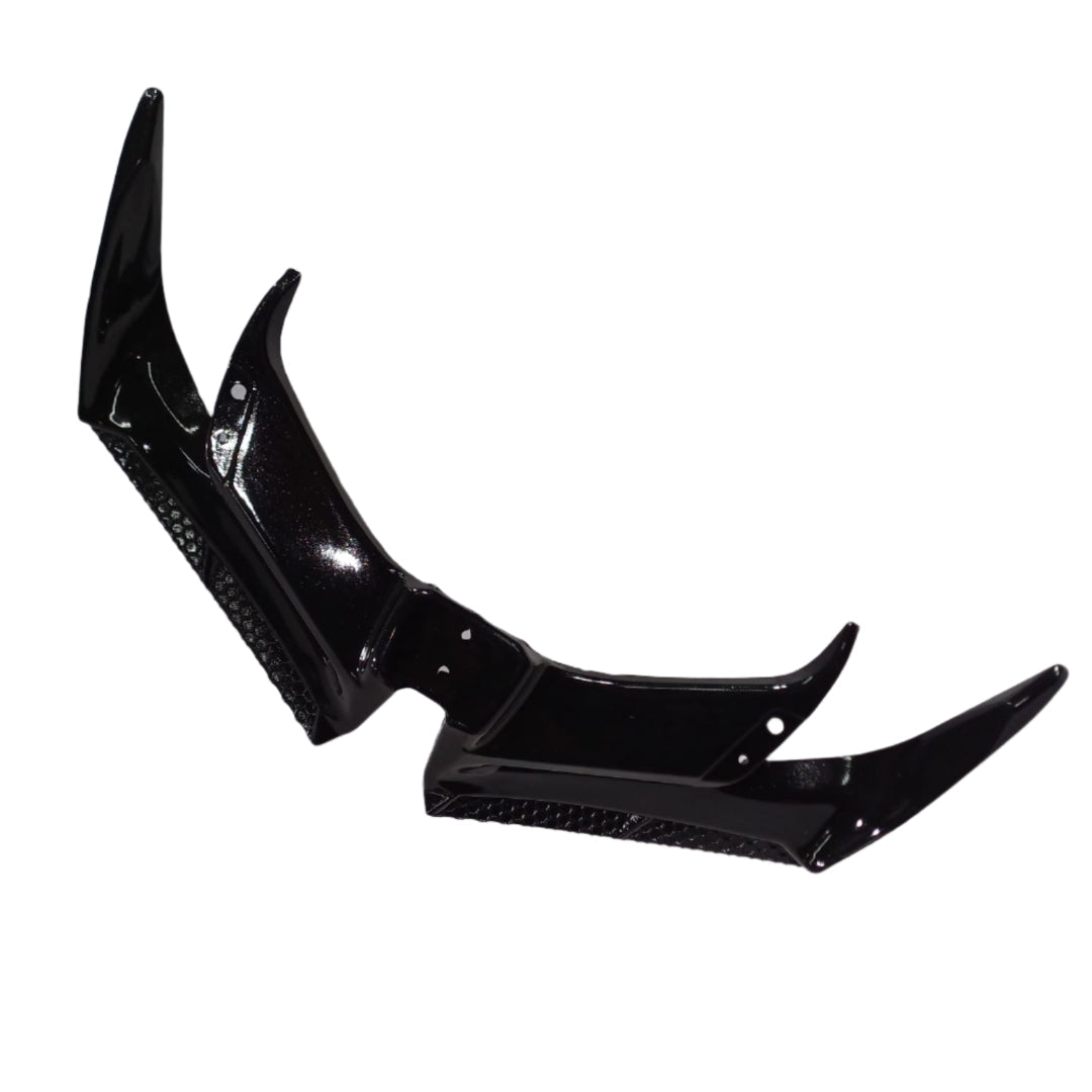 Front Fairing Winglet Cover for Yamaha R15 – Black Aerodynamic Design