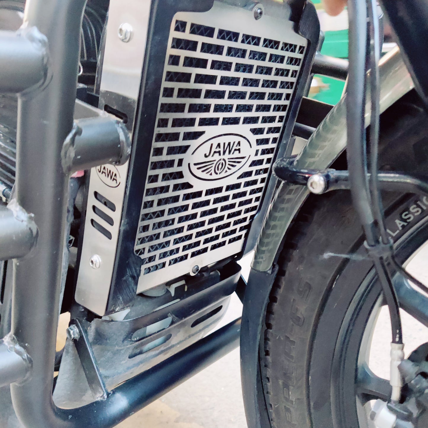 Airfly 3 rod 1.25 inch Heavy leg guard/Crash Guard for Jawa Classic , Jawa 42 ,Models,Yezdi Scrambler