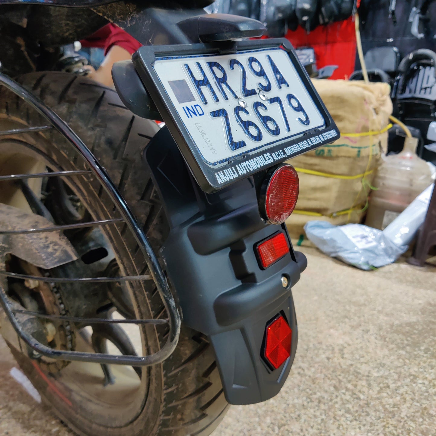 Universal   Tyre Hugger for Royal Enfield Hunter/Harley X440