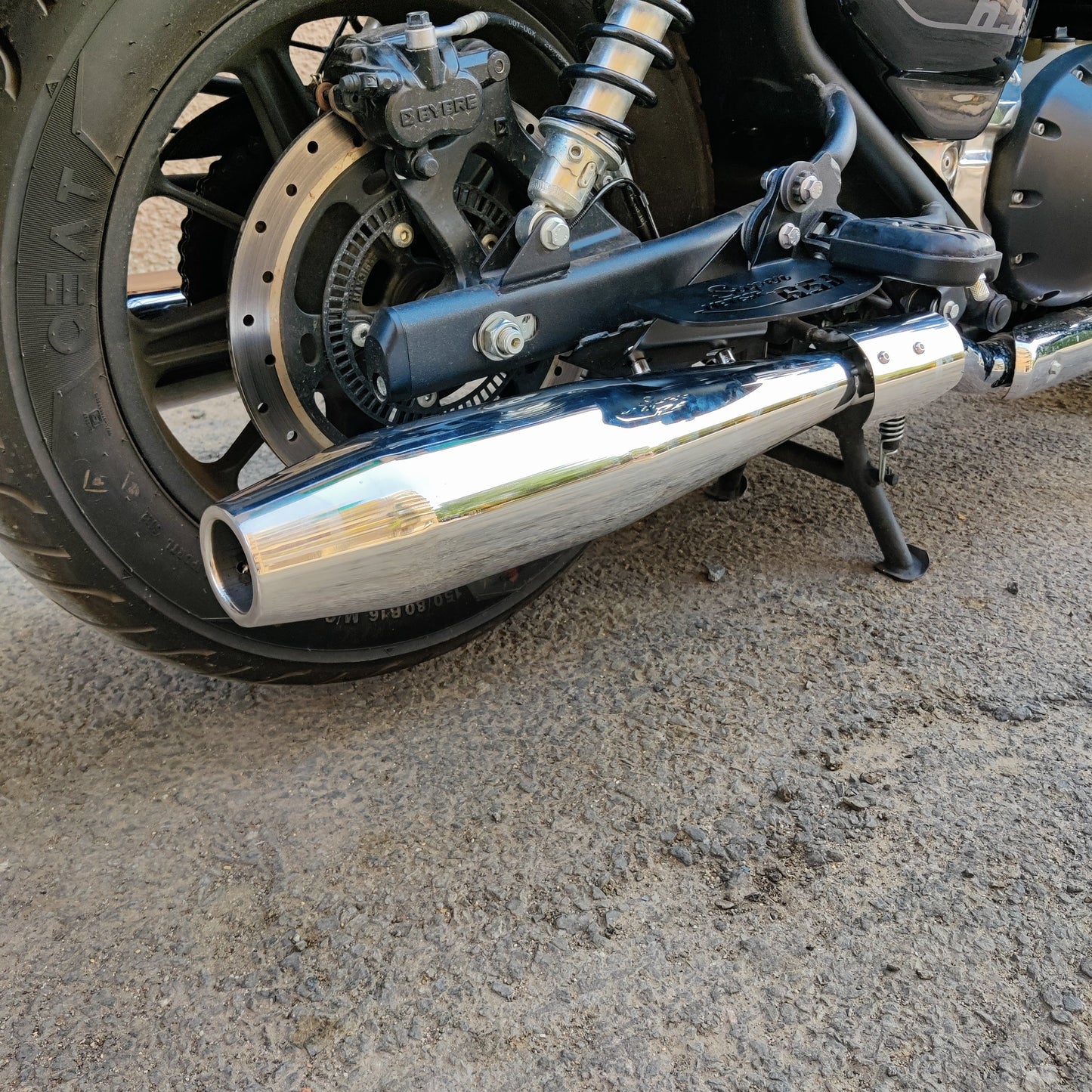 Venom Exhaust for Super Meteor 650 & Shotgun 650