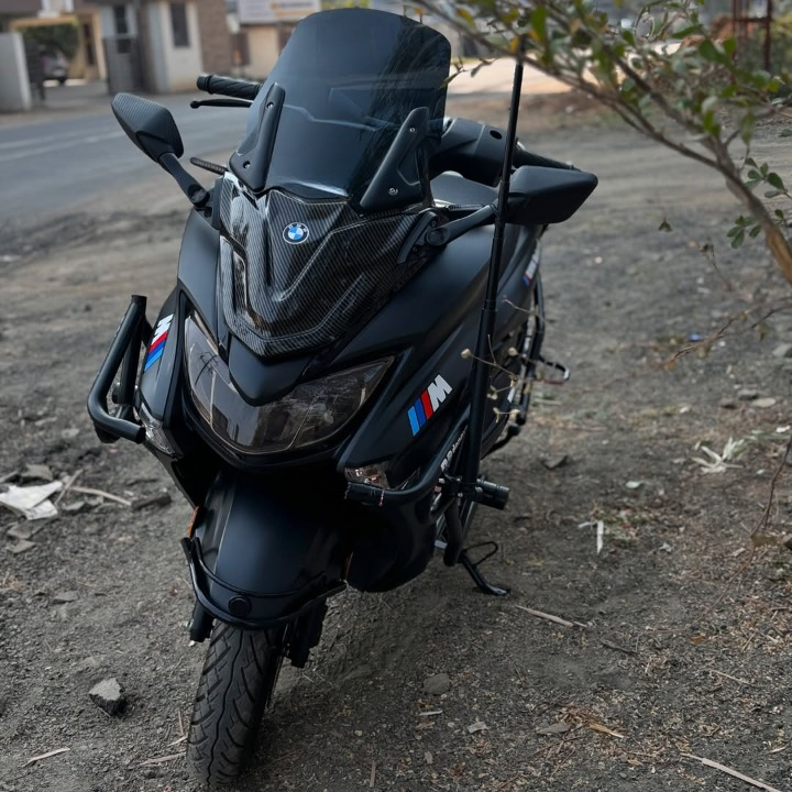 Suzuki Burgman Forza Kit with Mirrors